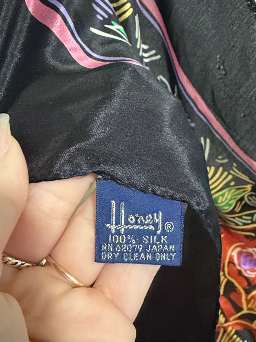 Gorgeous Honey Patterned Silk Scarf